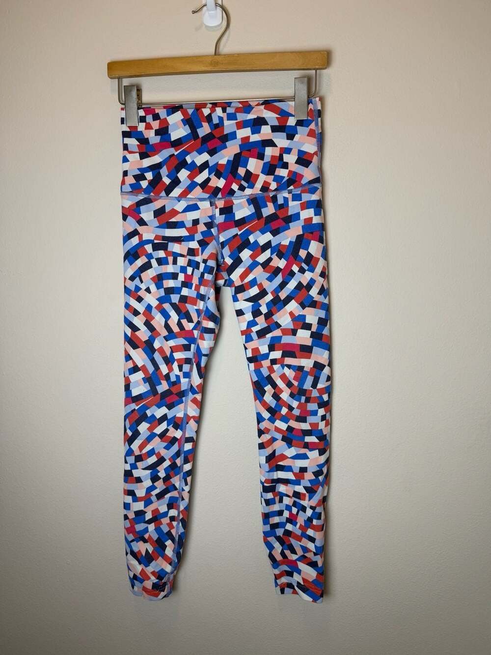 Lululemon Wunder Under Pant Size 8 Capoeira Multi Leggings